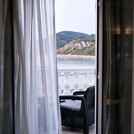 Fedra Mare Agios Stefanos Avliotes (Corfu)