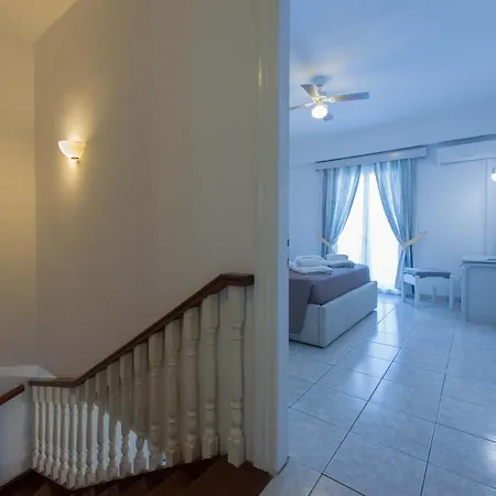 Fedra Mare * アギオス・ステファノス