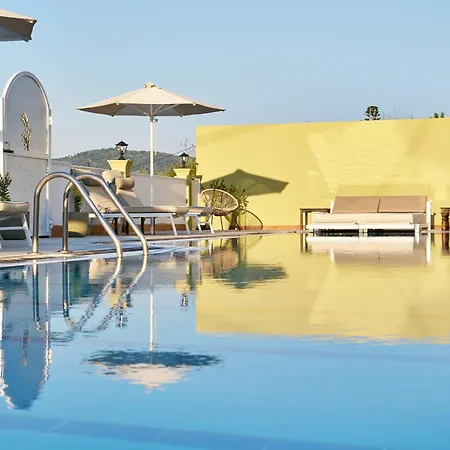 Fedra Mare アギオス・ステファノス